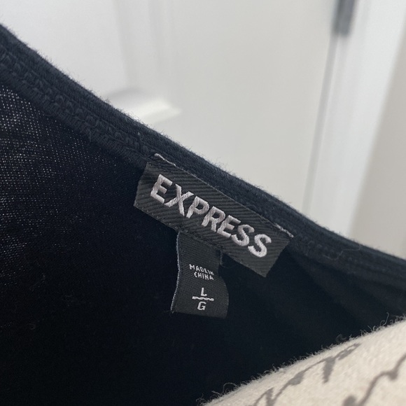 Express Size L Top - Picture 4 of 4